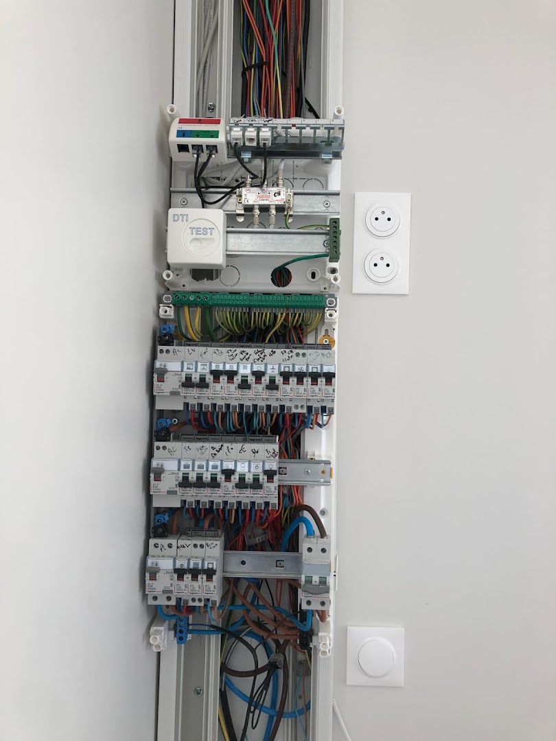 SARL Clim'Elec 79 — Photos 7
